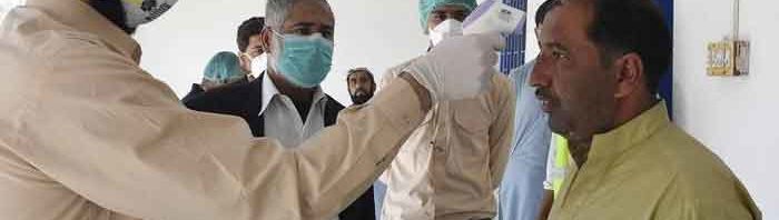 Top health expert thinks Pakistan rapidly moving towards COVID-19 herd-immunity