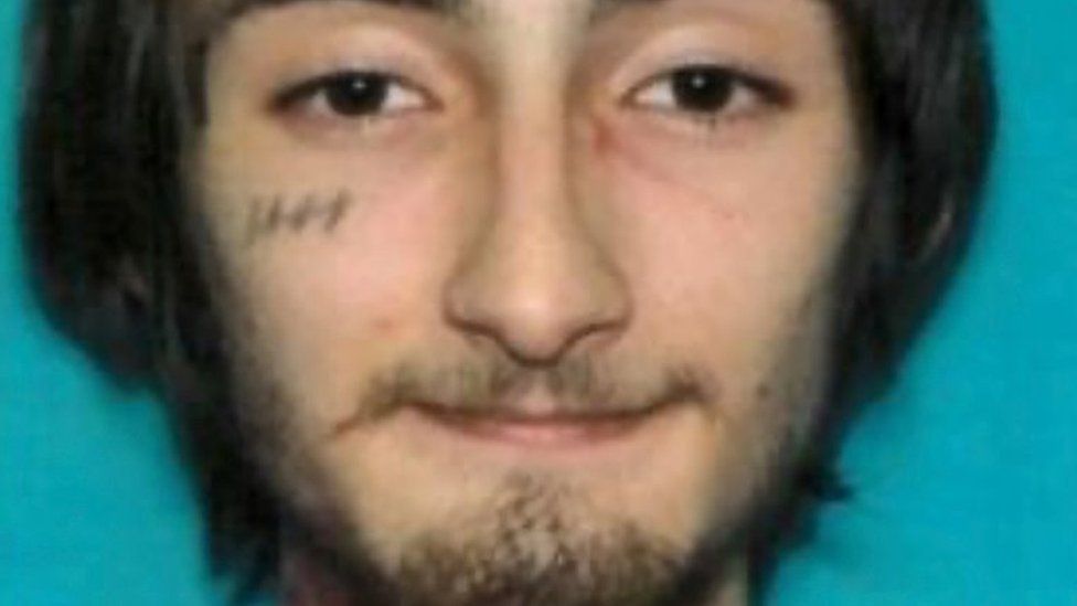 US police have arrested a suspect after six people were killed in a mass shooting at an Independence Day parade in Highland Park, Illinois.