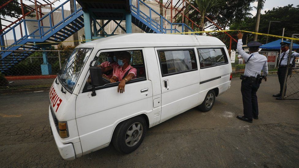 Three people in the Philippines have been killed in an apparent targeted shooting at a graduation ceremony.