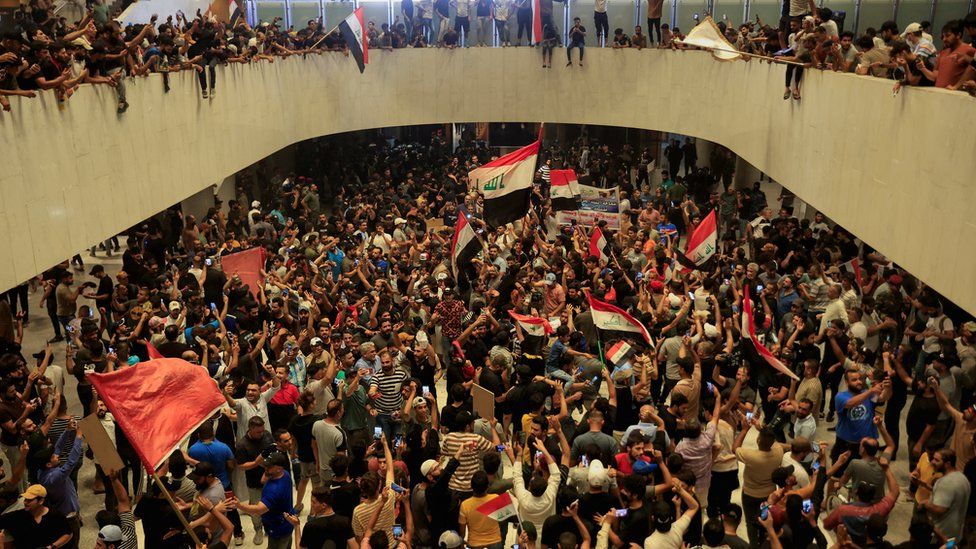 Hundreds of protesters have breached a high-security zone in Baghdad and broken into Iraq’s parliament building.