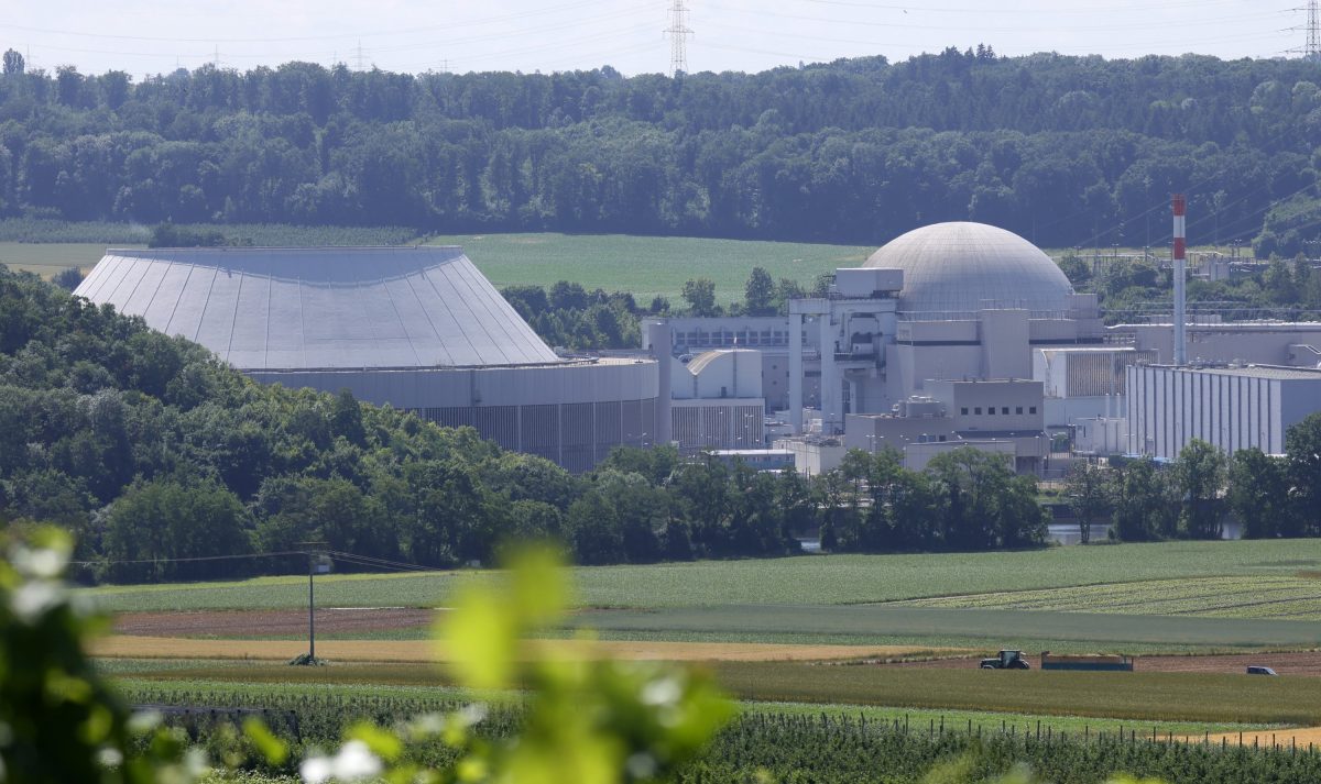 EU Parliament backs green label for gas, nuclear
