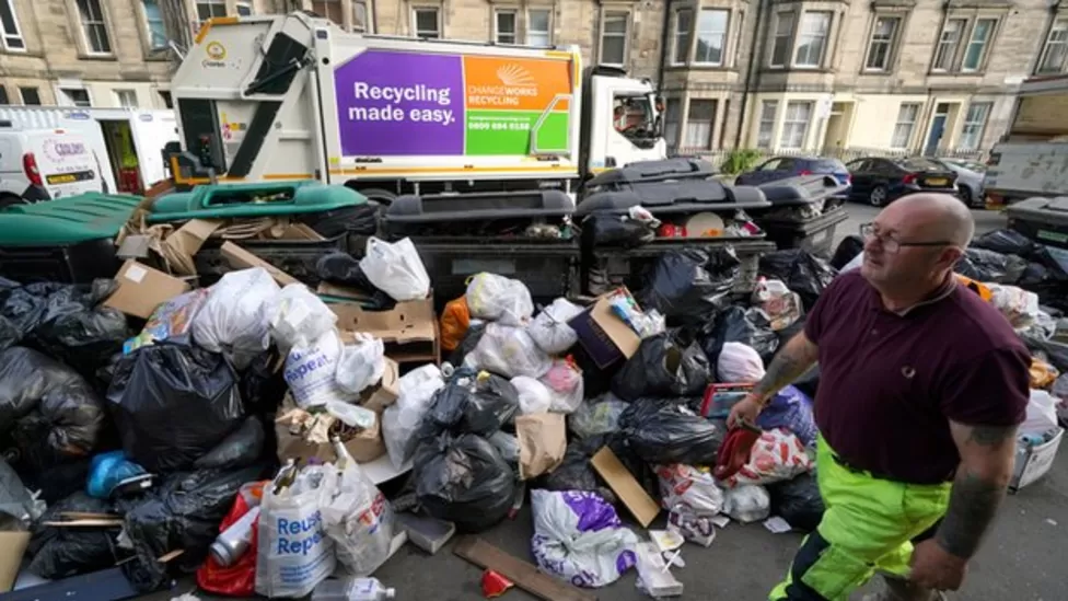 The first wave of strikes by council bin workers in Scotland has entered their final day in 13 council areas.