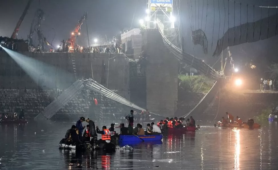 At least 141 people died when a pedestrian suspension bridge collapsed in India’s western state of Gujarat.
