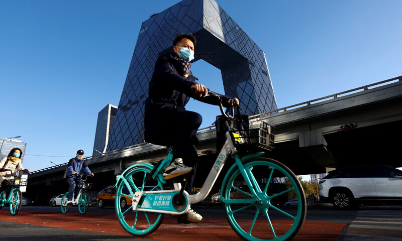 Several Beijing districts shut schools as Covid-19 cases rise in China