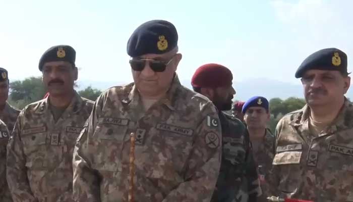 Pakistan Army to continue efforts for rehabilitation of flood victims: COAS Gen Bajwa