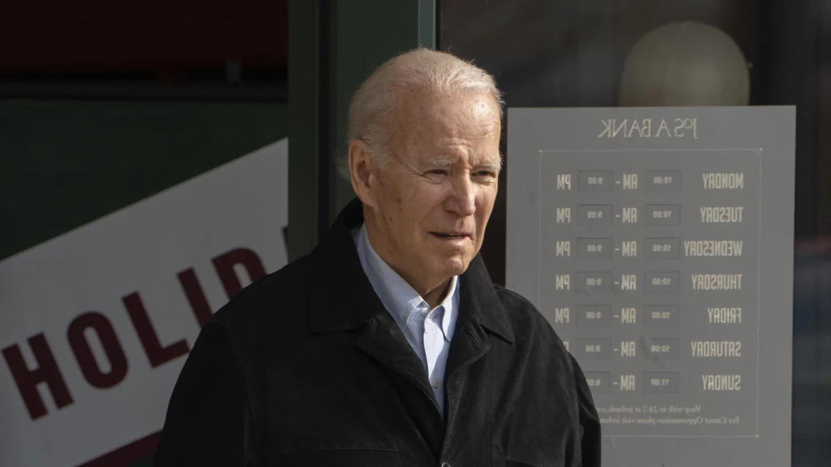 Biden under pressure over asylum rules