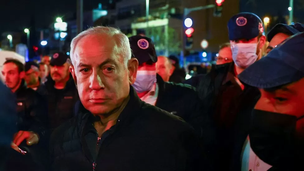 Seven people have been shot dead at a synagogue in East Jerusalem, the most killed in an attack of this kind for years. At least three more people were injured.