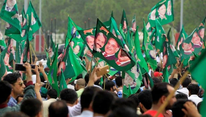 Nawaz Sharif directs party leaders to start preparing for general elections