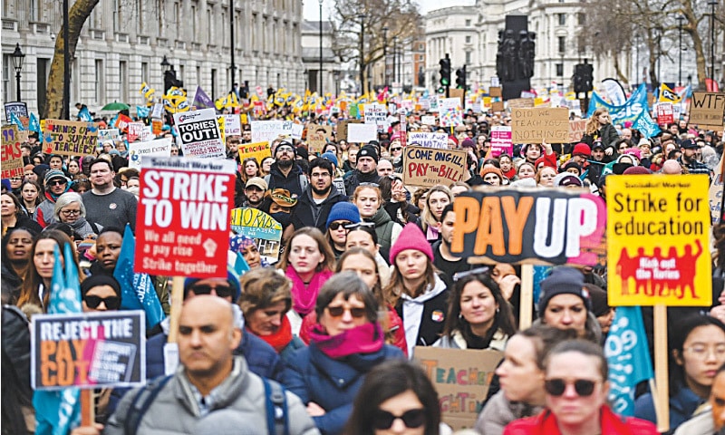 500,000 on strike in UK’s largest walkout in 12 years