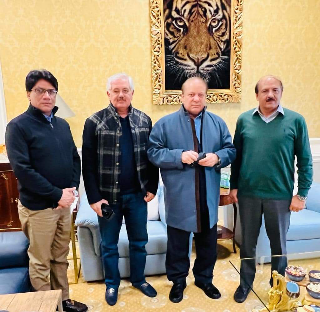 Senior journalist meeting with Nawaz Sharif in London