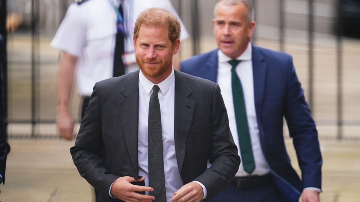 Prince Harry privacy case: battle with Mail owner begins