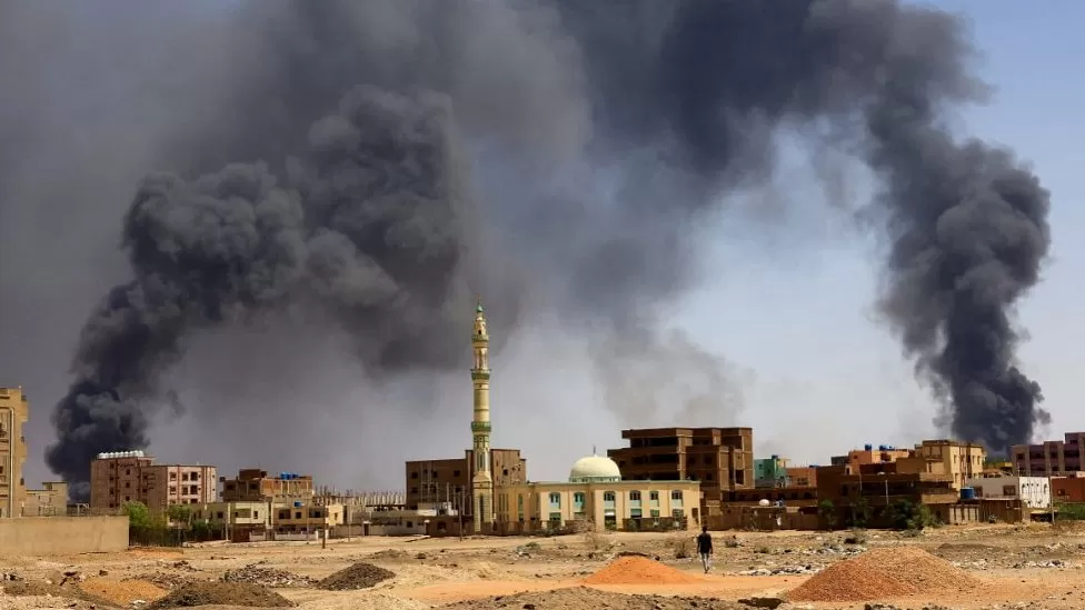 Saudi Arabia is to host the first face-to-face talks on Saturday between the warring armies in Sudan, after several ceasefires broke down.