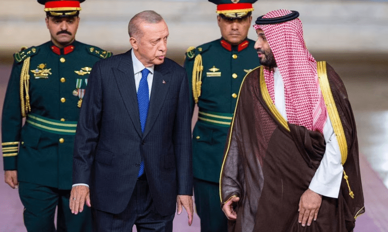 Saudi Arabia signs deal for Turkish drones during Erdogan visit