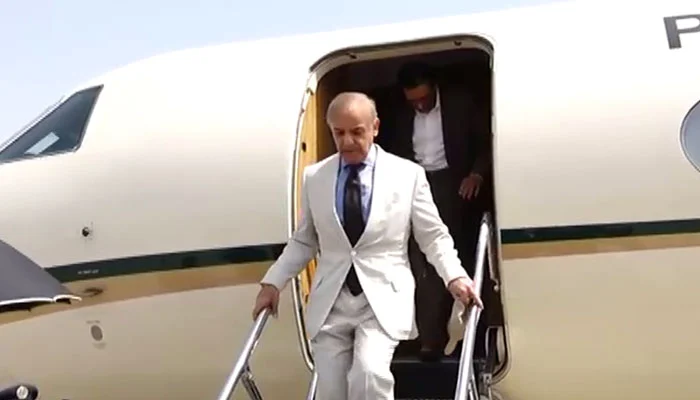 PM Shehbaz reaches Karachi on day-long visit