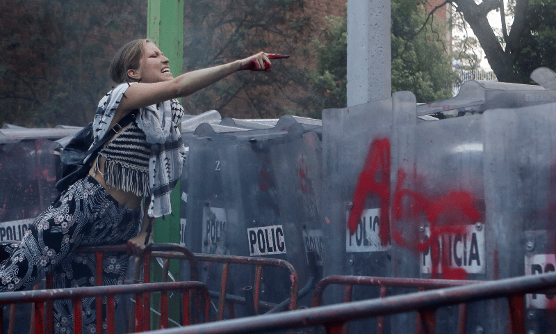 Clashes erupt at Israeli embassy protest in Mexico