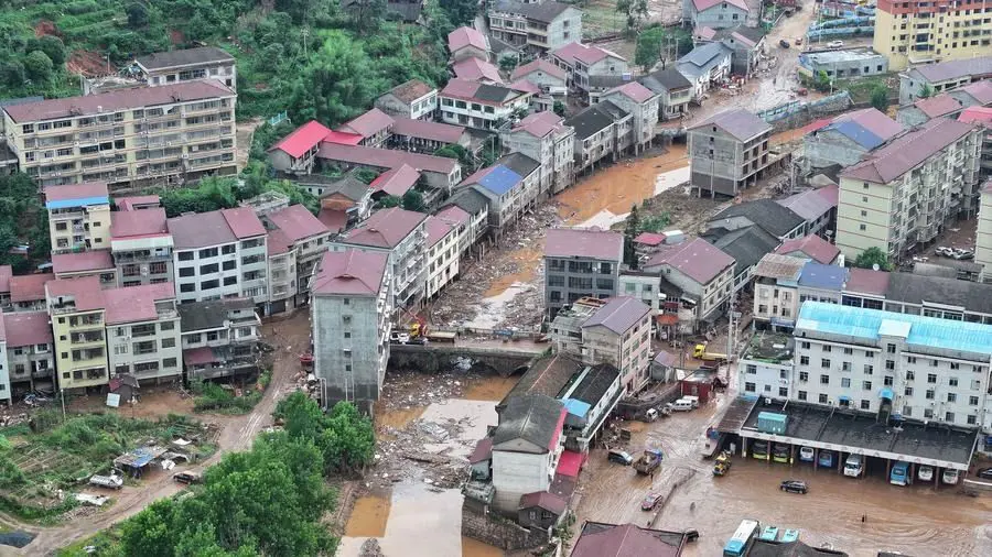 Landslide kills eight in China after heavy rainfall