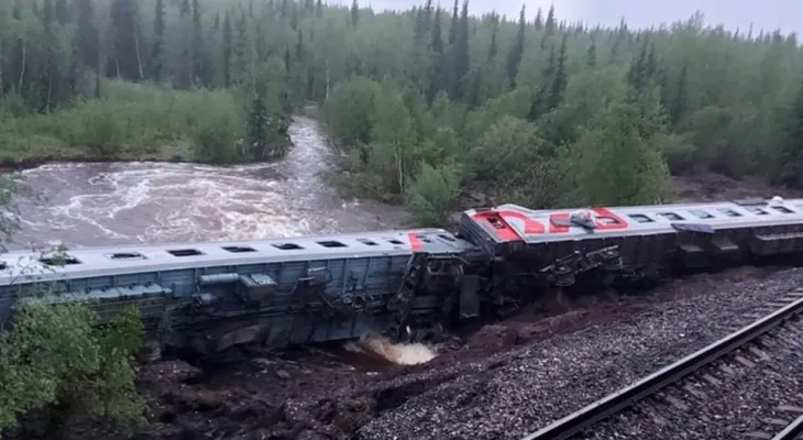 Three killed as train derails in Russia