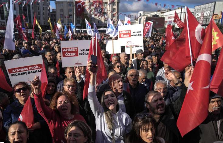 Turkey dismisses two opposition mayors over ‘terrorism’